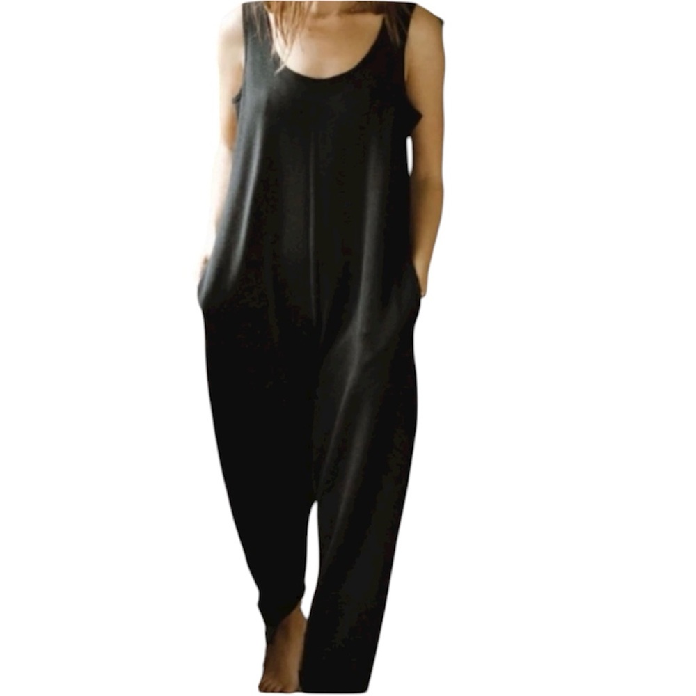 Jackson Rowe Black Sleeveless Scoop Neck Jumpsuit